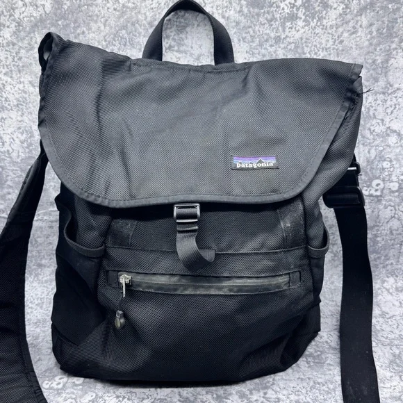 Patagonia® 
Vertical Mass bag - Picture 2 of 10